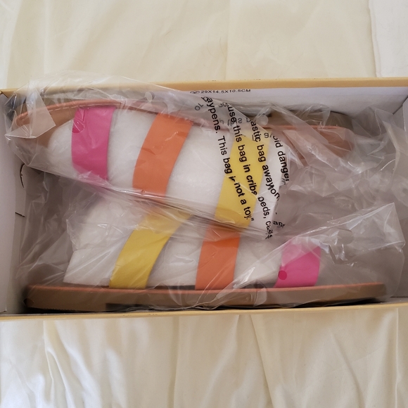 NEW Colorful Sandals - Picture 3 of 5